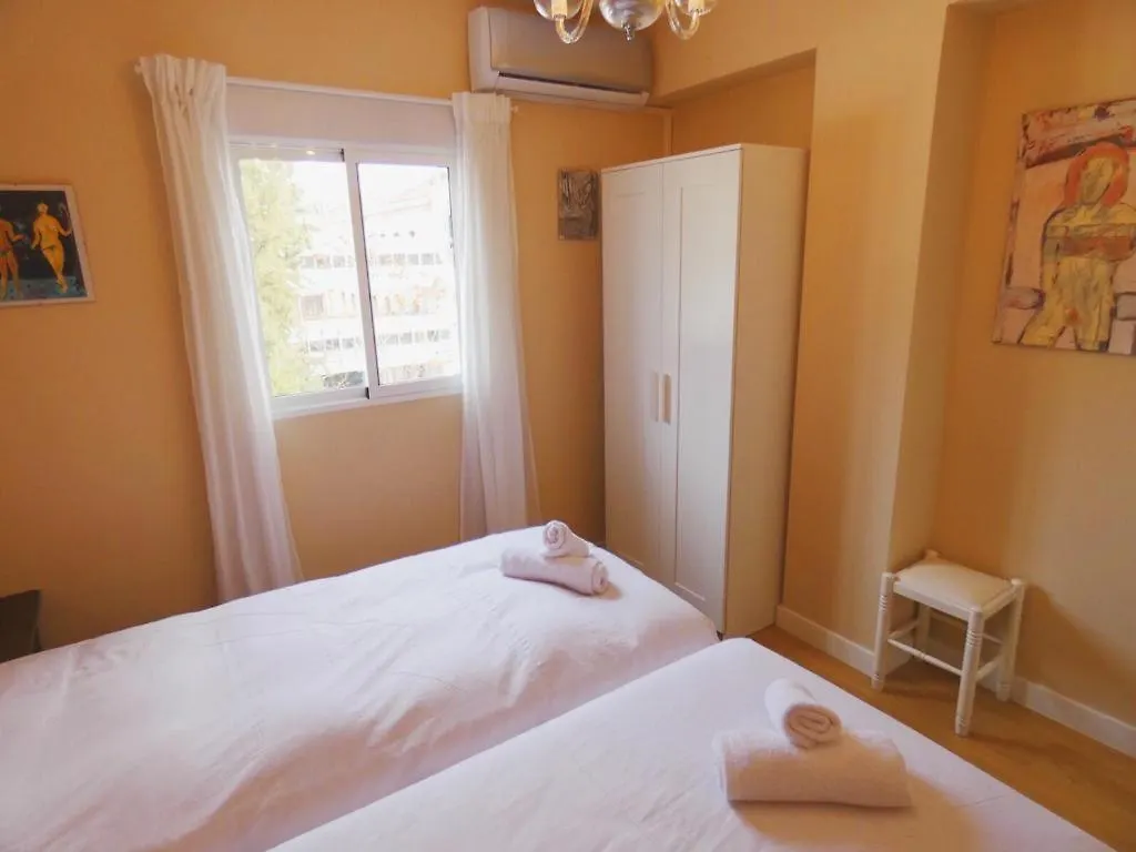 La Galeria De Malaga Cercano Al Hospital Civil Apartment 0*,